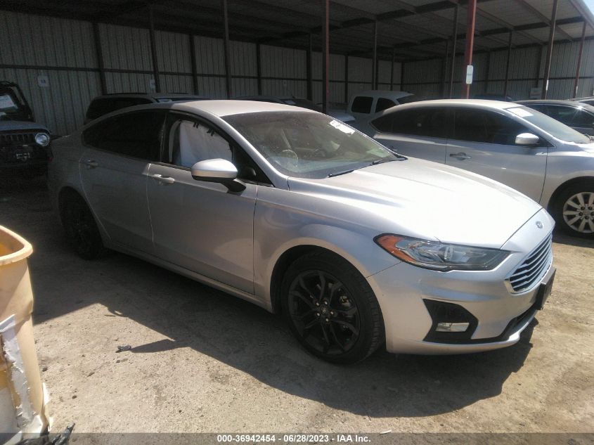 2019 FORD FUSION SE - 3FA6P0HD0KR231714