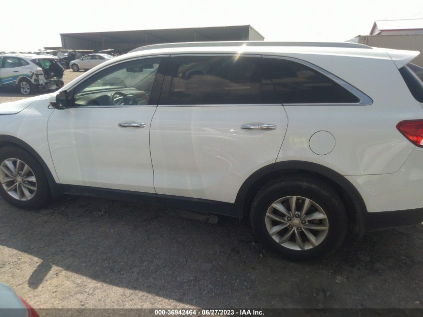 2016 KIA SORENTO LX - 5XYPG4A52GG069935