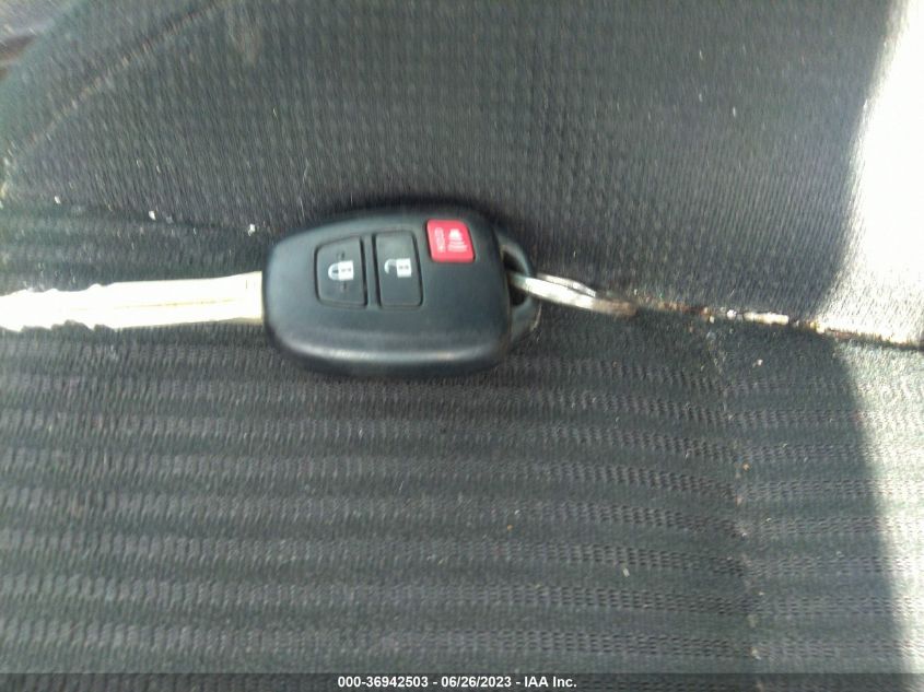 2013 TOYOTA RAV4 XLE - JTMRFREV6DD042802