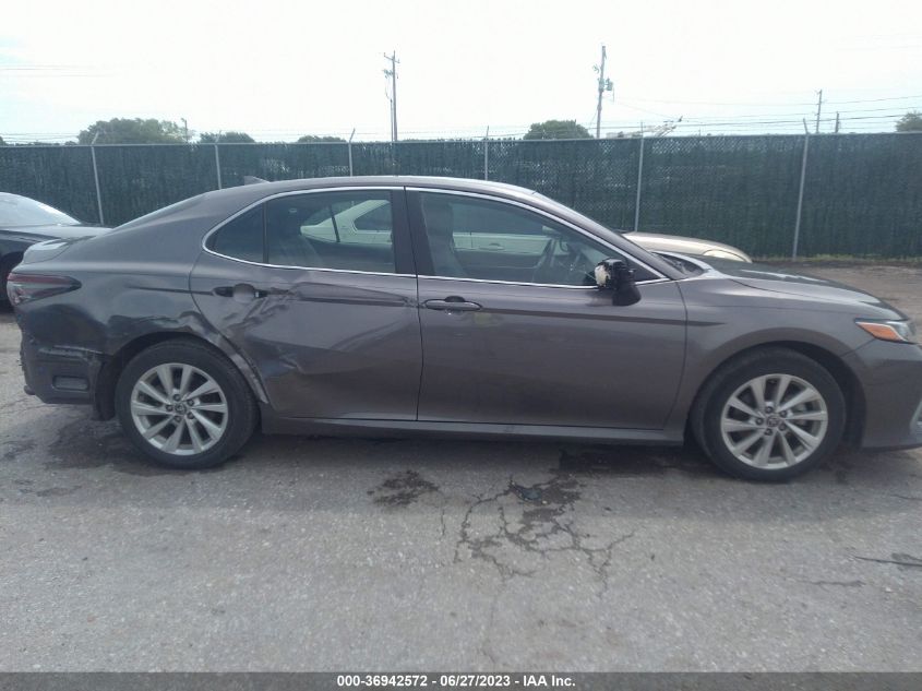 2022 TOYOTA CAMRY LE - 4T1C11AK5NU663785