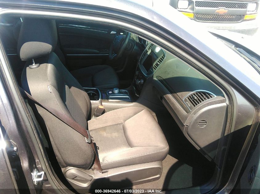 2021 CHRYSLER 300 TOURING - 2C3CCAAGXMH657531