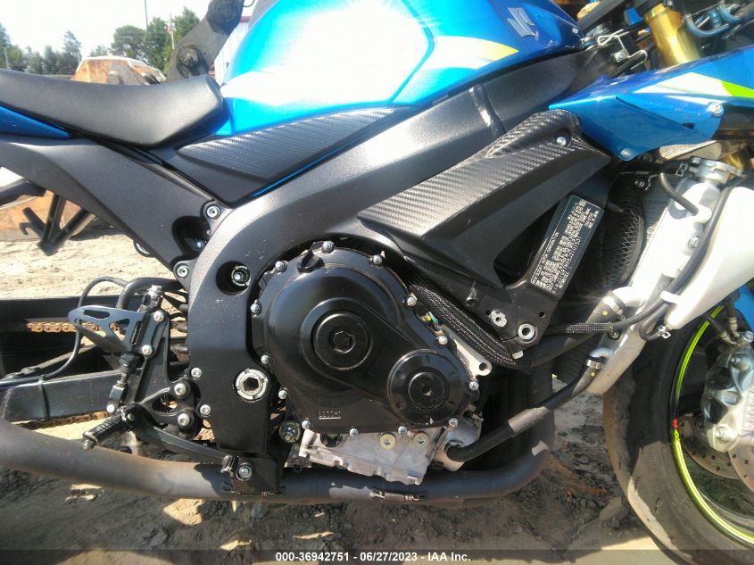 2018 SUZUKI GSX-R750 - JS1GR7MA8J2101531