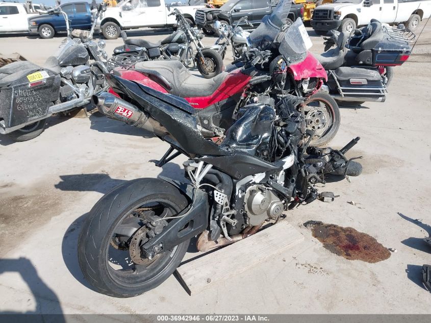 2005 HONDA CBR600 RR - JH2PC37095M207037