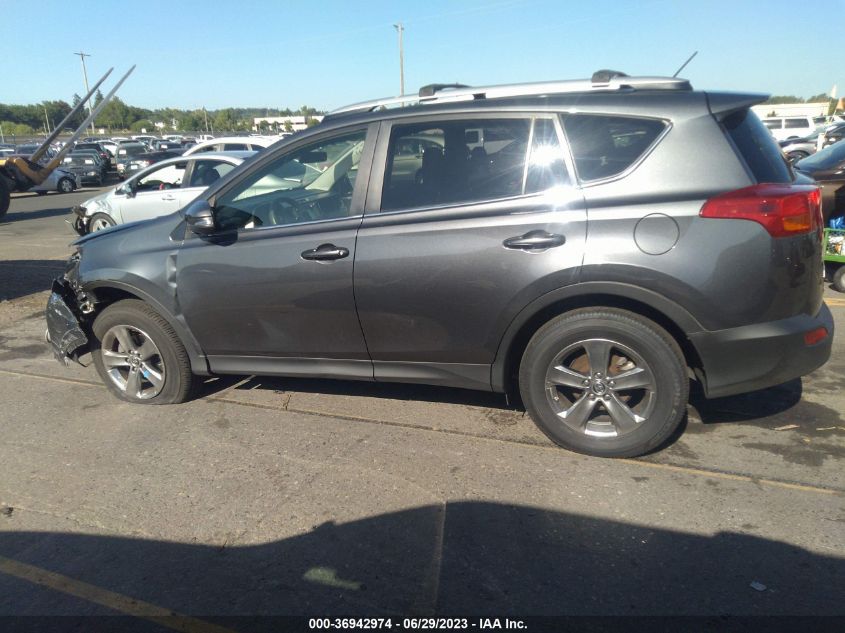 2015 TOYOTA RAV4 XLE - JTMRFREV2FD149008