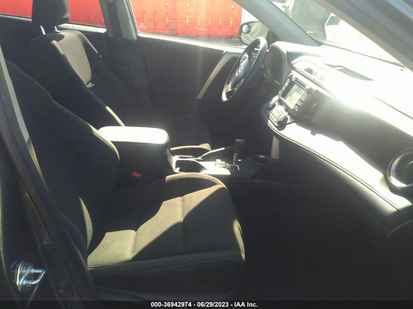 2015 TOYOTA RAV4 XLE - JTMRFREV2FD149008
