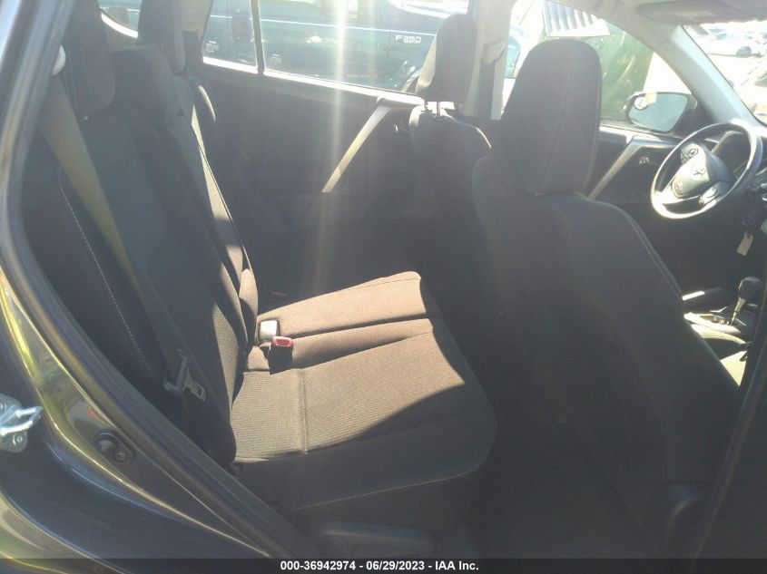 2015 TOYOTA RAV4 XLE - JTMRFREV2FD149008