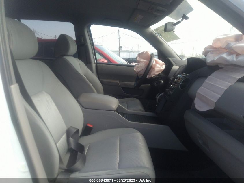 2014 HONDA PILOT LX - 5FNYF3H26EB007214