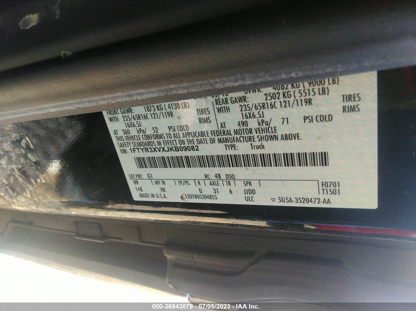 VIN 1FTYR3XVXJKB09082 2018 FORD TRANSIT VAN
