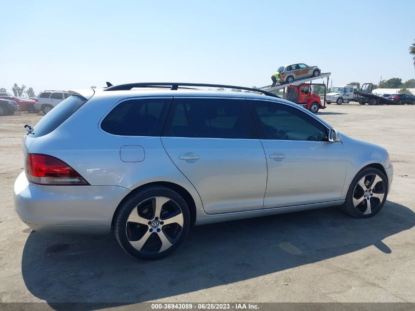 2013 VOLKSWAGEN JETTA SPORTWAGEN TDI W/SUNROOF - 3VWPL7AJXDM620960