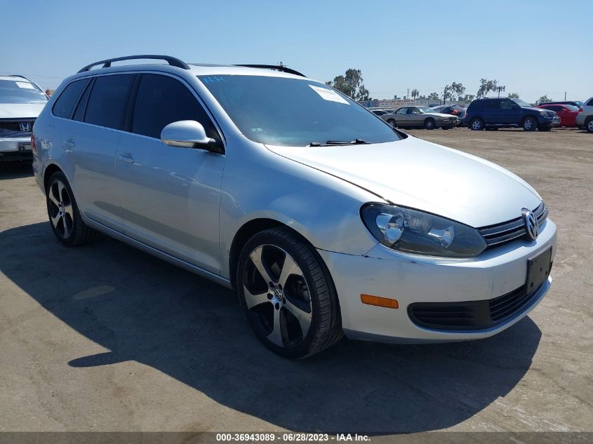 2013 VOLKSWAGEN JETTA SPORTWAGEN TDI W/SUNROOF - 3VWPL7AJXDM620960