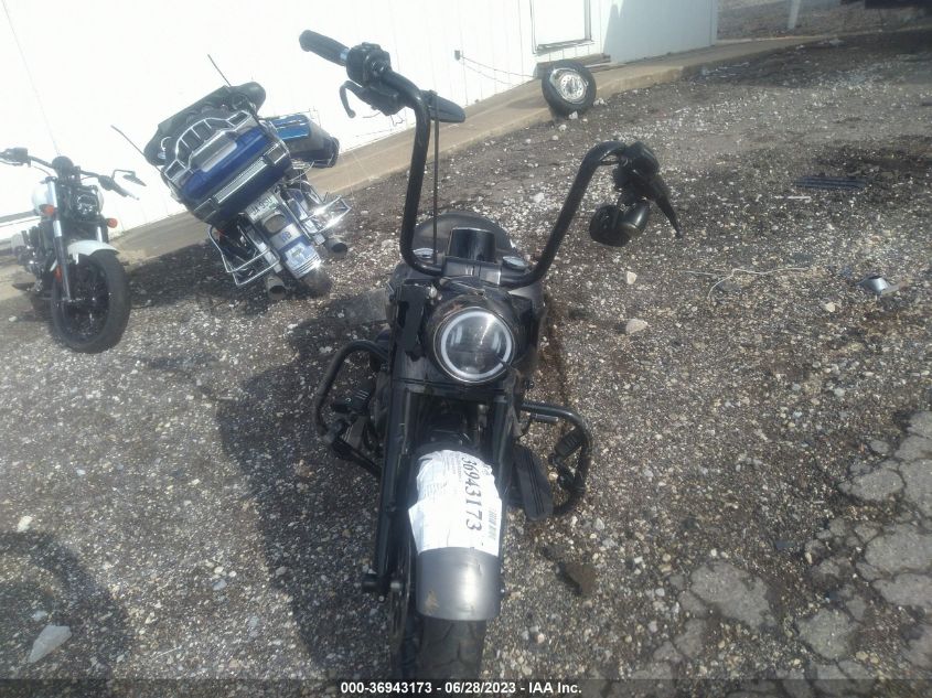 2017 HARLEY-DAVIDSON FLHRXS - 1HD1KVC24HB650456