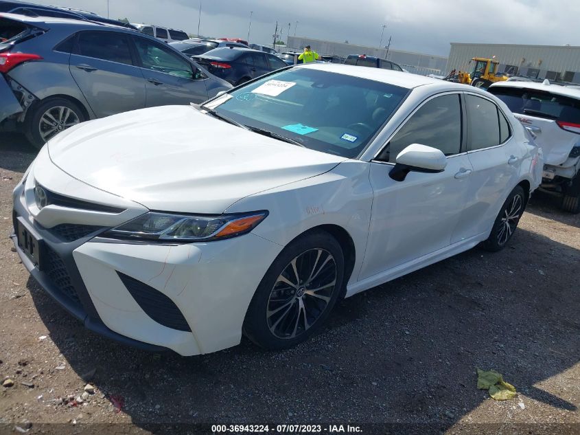 2018 TOYOTA CAMRY SE - 4T1B11HK9JU557206
