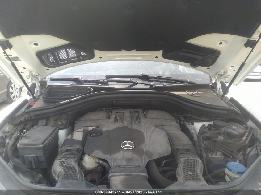 2015 MERCEDES-BENZ GL-CLASS GL 450 - 4JGDF6EE4FA442110
