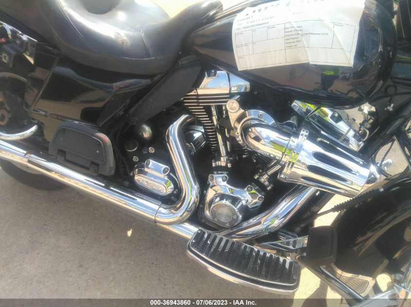 2013 HARLEY-DAVIDSON FLHTP POLICE ELECTRA GLIDE 1HD1FMM15DB619439