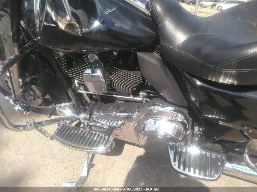 2013 HARLEY-DAVIDSON FLHTP POLICE ELECTRA GLIDE 1HD1FMM15DB619439