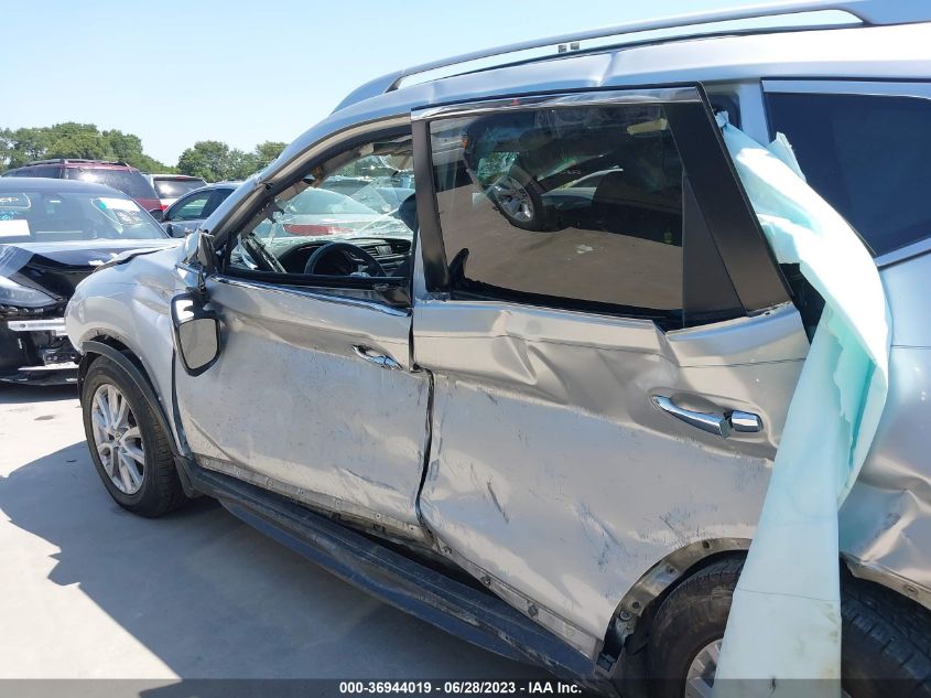 2017 NISSAN ROGUE SV - KNMAT2MT3HP577037