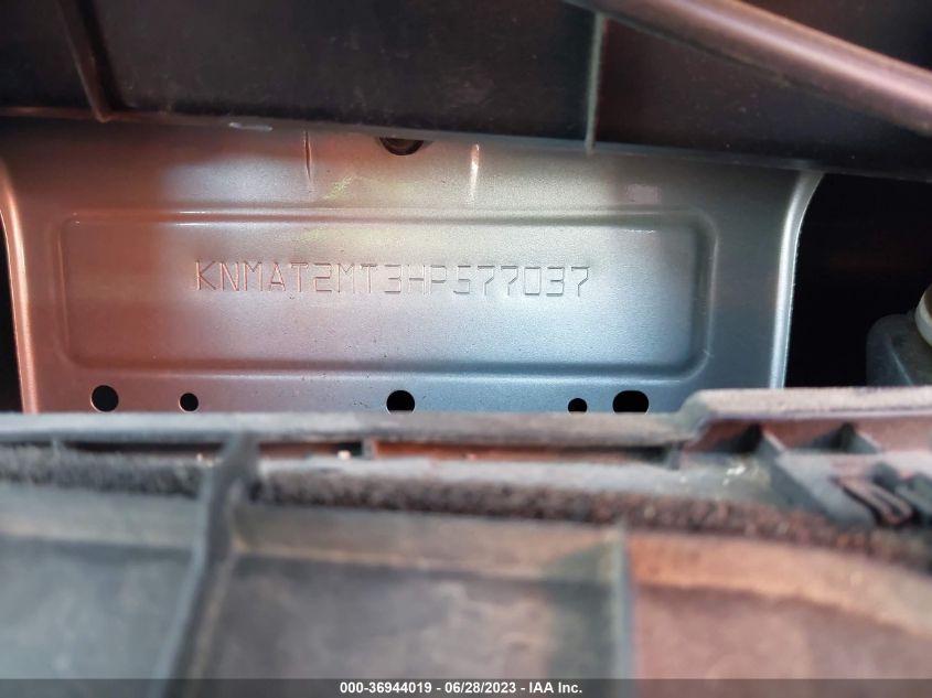 2017 NISSAN ROGUE SV - KNMAT2MT3HP577037