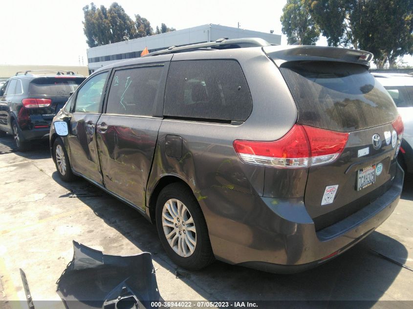 2014 TOYOTA SIENNA XLE - 5TDYK3DCXES427063