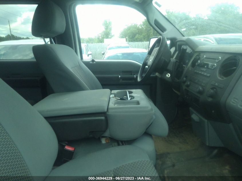 2013 FORD SUPER DUTY F-250 SRW XL/XLT/LARIAT - 1FT7W2BT8DEA24474