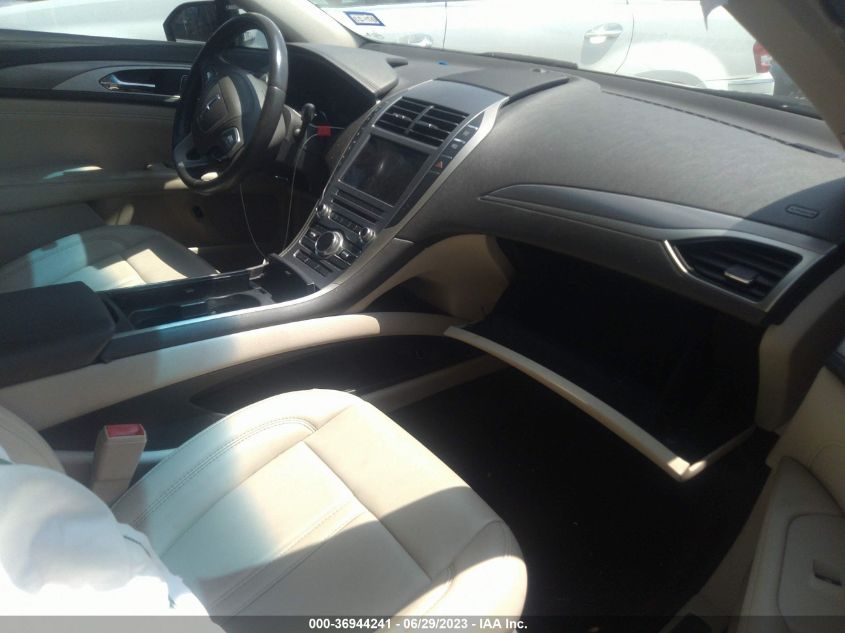 2018 LINCOLN MKZ HYBRID PREMIERE - 3LN6L5KU6JR623652