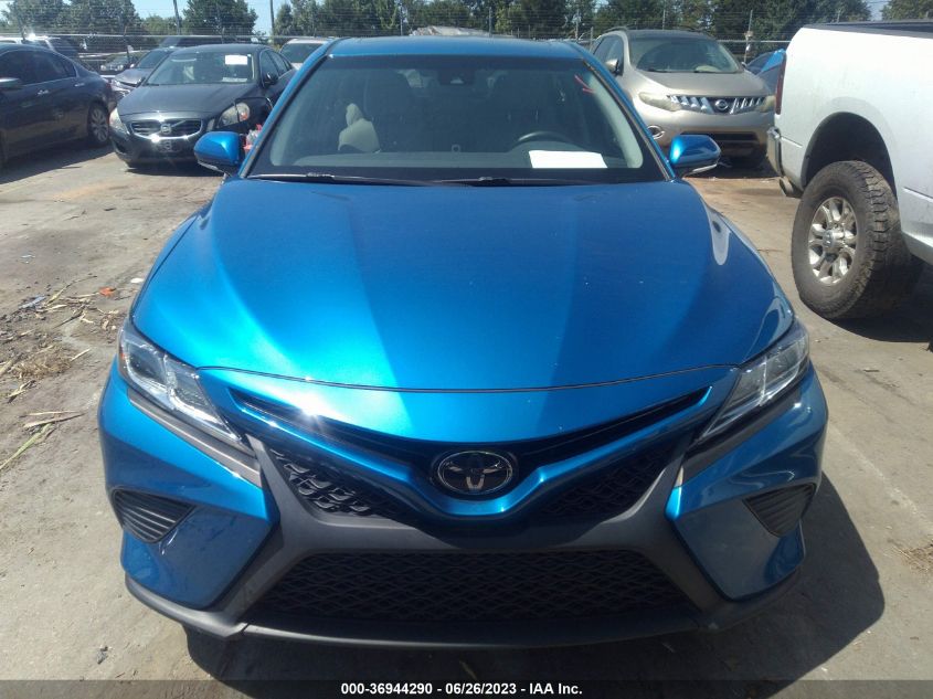 2018 TOYOTA CAMRY SE - 4T1B11HK4JU076246