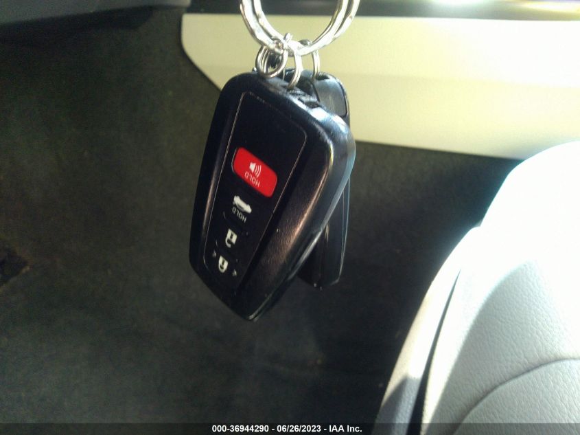 2018 TOYOTA CAMRY SE - 4T1B11HK4JU076246