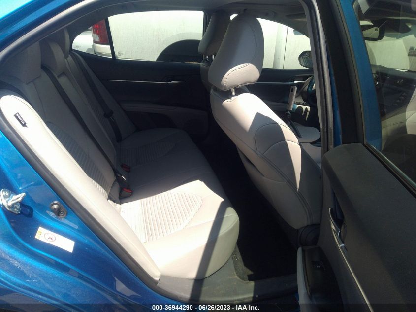 2018 TOYOTA CAMRY SE - 4T1B11HK4JU076246