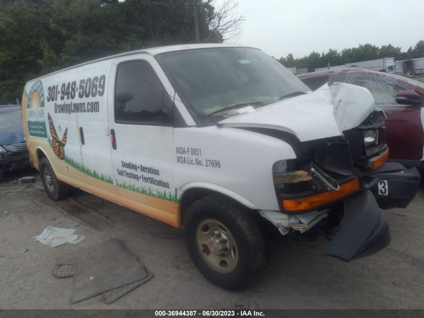 Lot #2550792532 2017 CHEVROLET EXPRESS 3500 WORK VAN salvage car