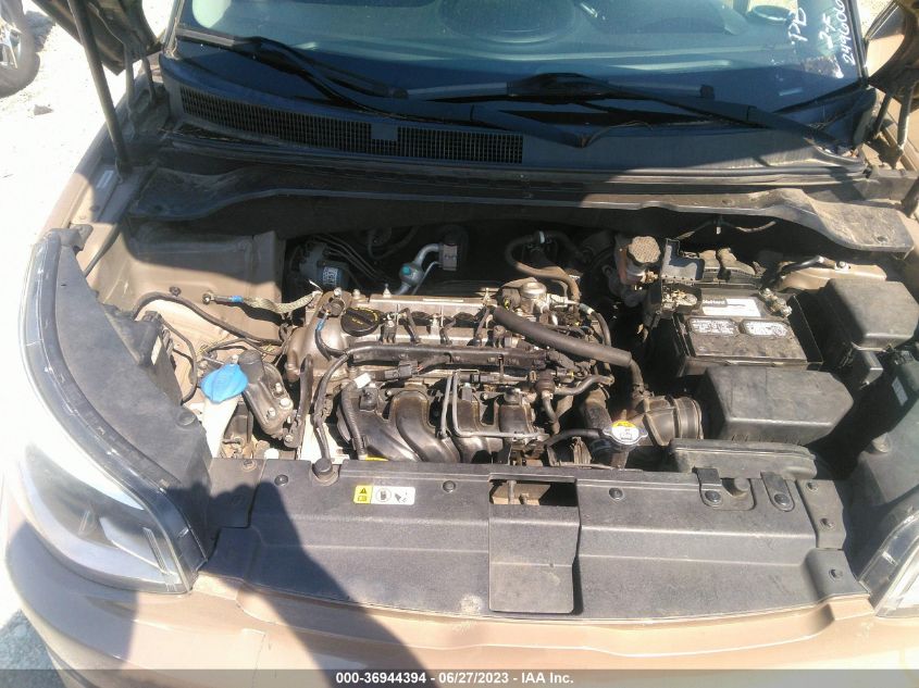 2015 KIA SOUL BASE - KNDJN2A22F7175710