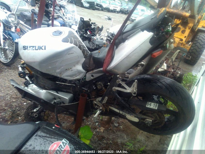 2003 SUZUKI GSX-R1000 - JS1GT75AX32106636