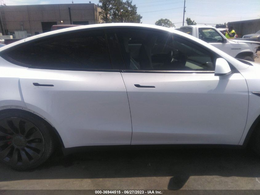 2022 TESLA MODEL Y PERFORMANCE - 7SAYGDEF1NF389827