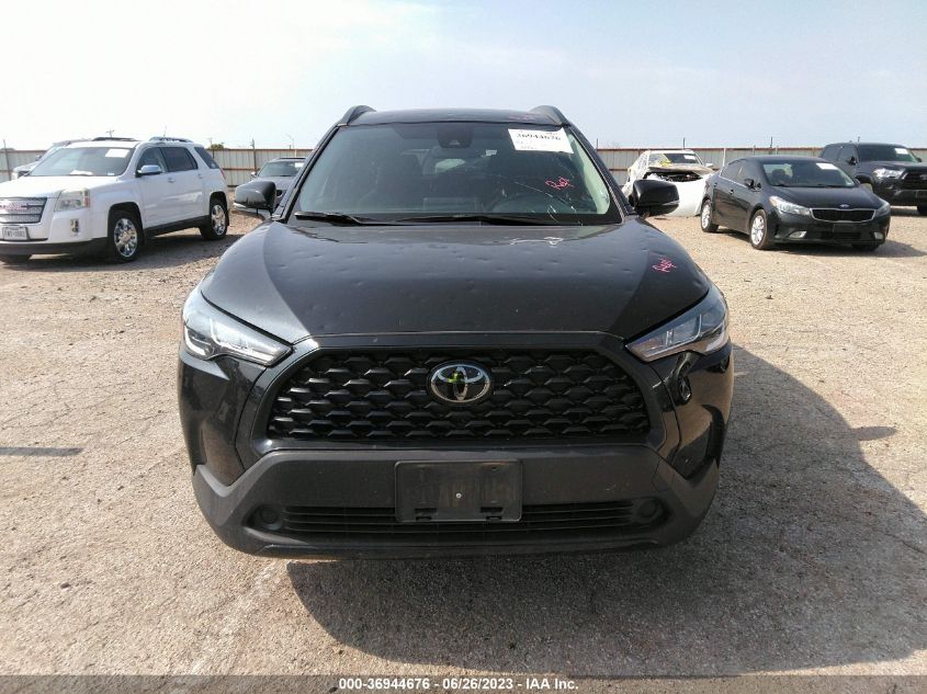 2022 TOYOTA COROLLA CROSS LE - 7MUCAAAG4NV021620