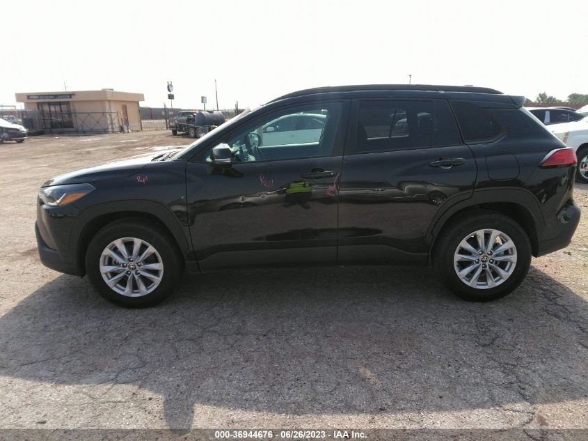 2022 TOYOTA COROLLA CROSS LE - 7MUCAAAG4NV021620
