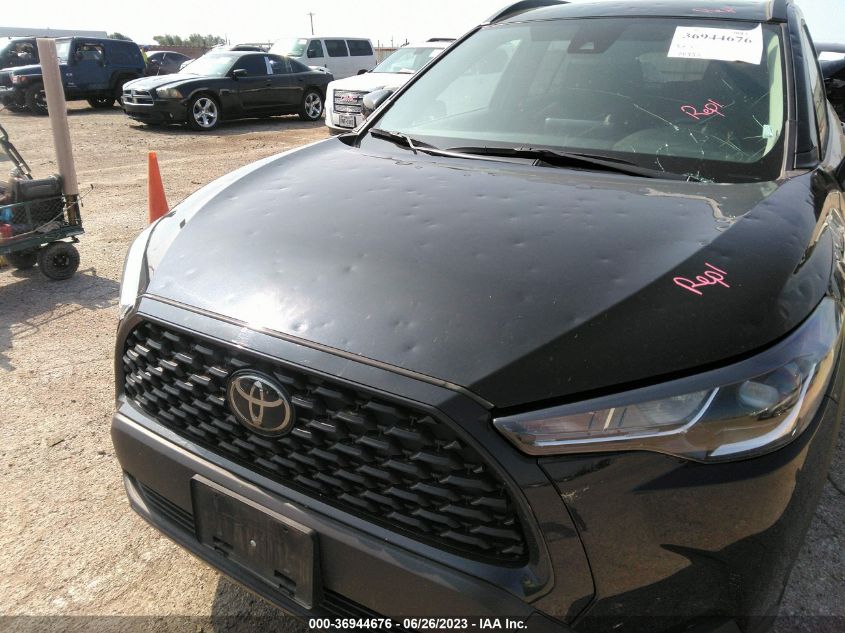 2022 TOYOTA COROLLA CROSS LE - 7MUCAAAG4NV021620