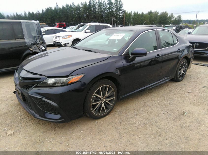 2021 TOYOTA CAMRY SE - 4T1G11AK0MU437900