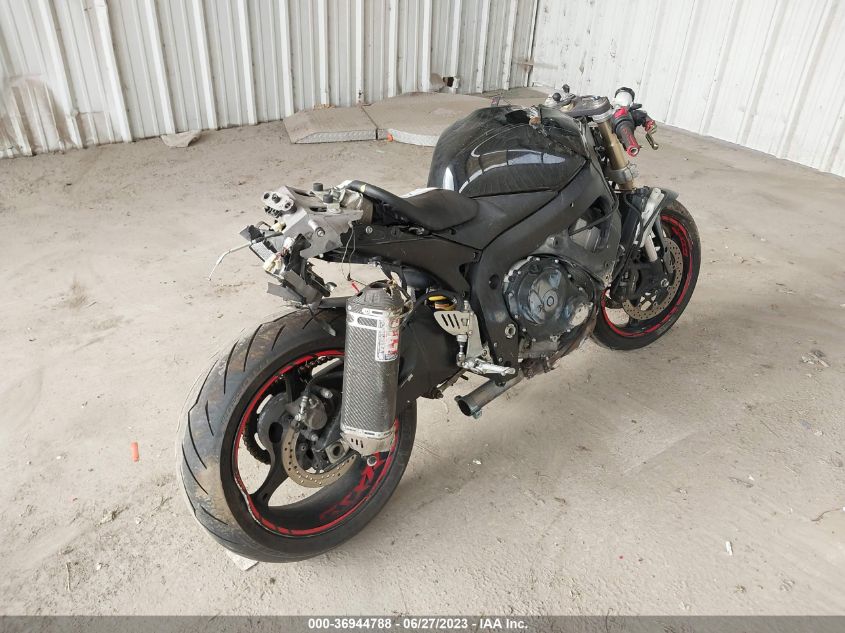 2006 SUZUKI GSX-R600 K6 - JS1GN7DA162120196