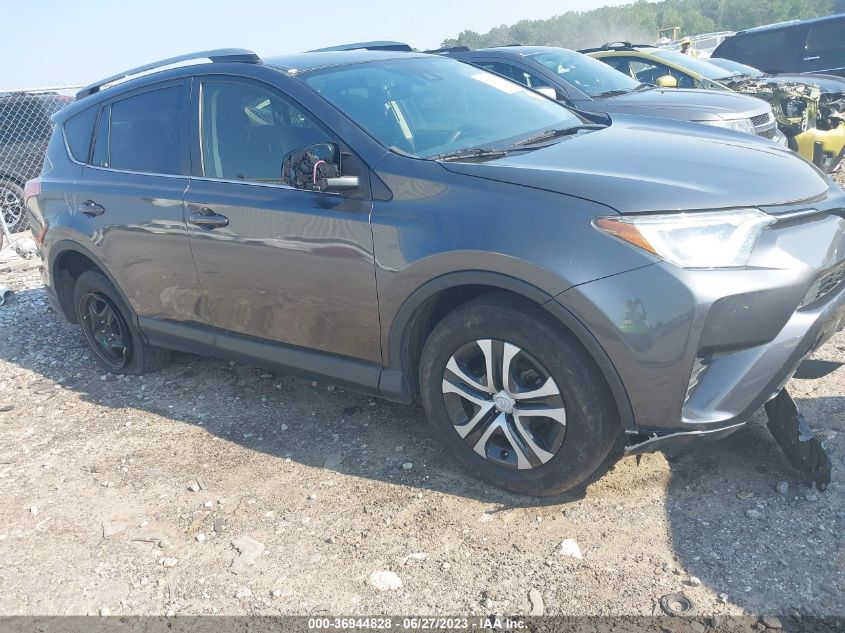 2018 TOYOTA RAV4 LE - JTMZFREV3JD114003