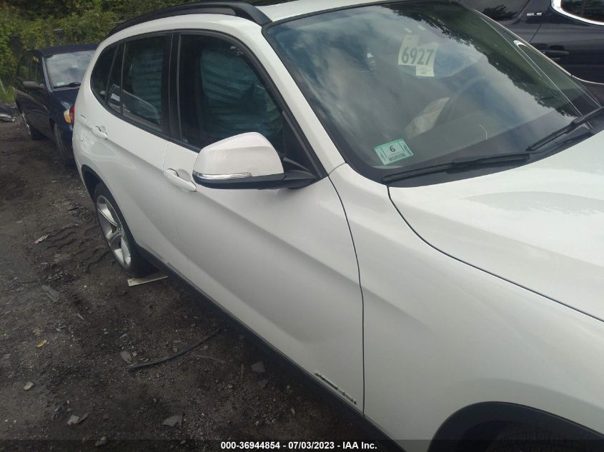 2015 BMW X1 XDRIVE35I - WBAVM5C54FVV95328