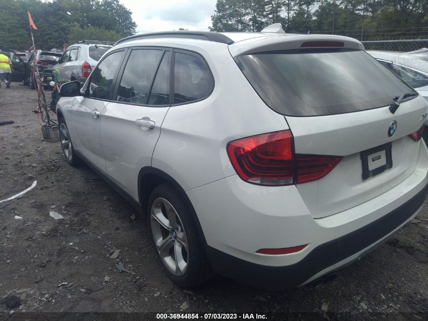 2015 BMW X1 XDRIVE35I - WBAVM5C54FVV95328