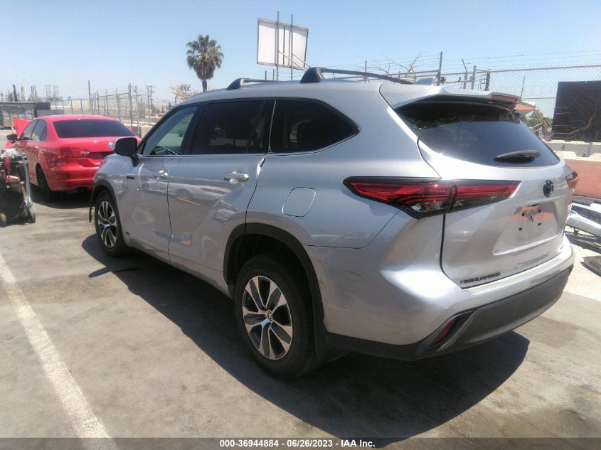 2021 TOYOTA HIGHLANDER HYBRID XLE - 5TDHBRCH0MS521225