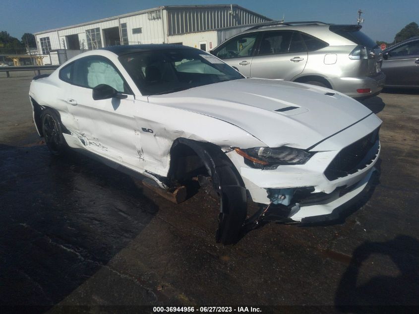 FORD-MUSTANG-1FA6P8CF0P5305442