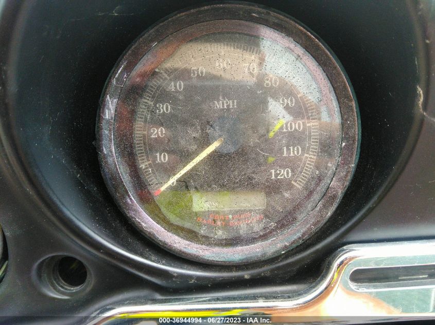 2004 HARLEY-DAVIDSON FLHTCI 1HD1FFW104Y633500