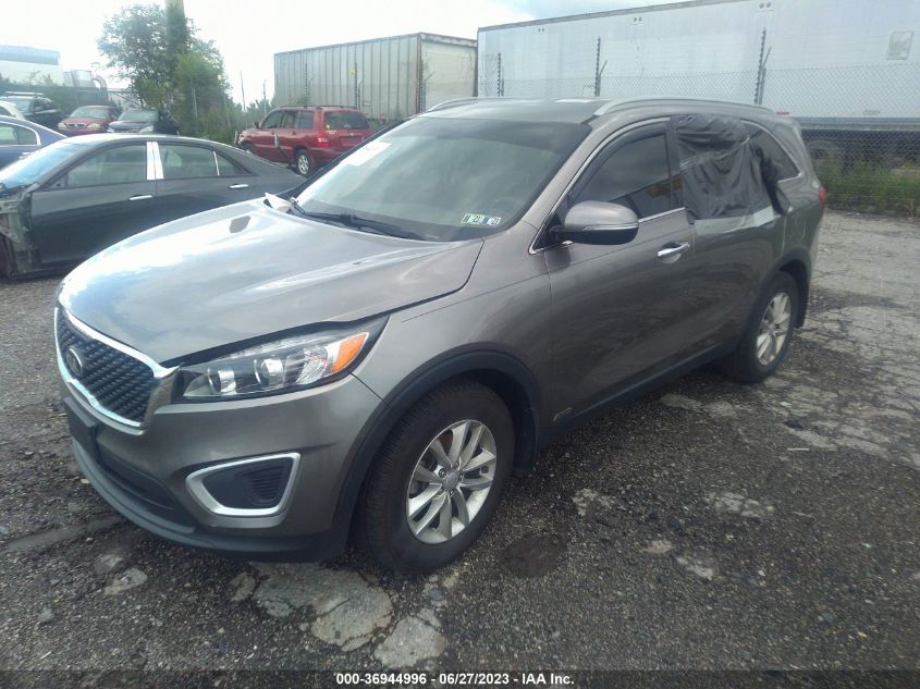 2016 KIA SORENTO LX - 5XYPGDA32GG037680