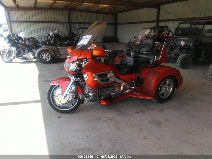 2003 HONDA GL1800 1HFSC470X3A206685