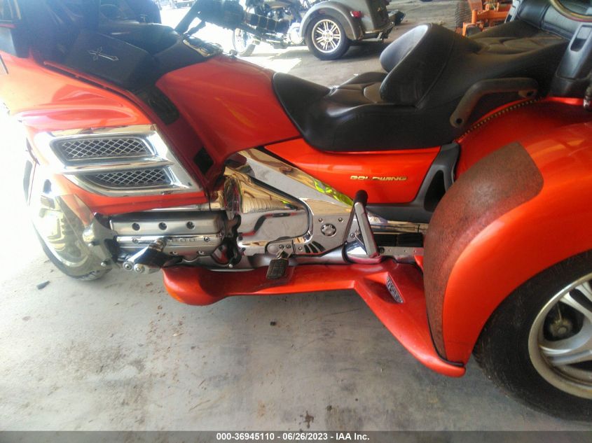 2003 HONDA GL1800 1HFSC470X3A206685