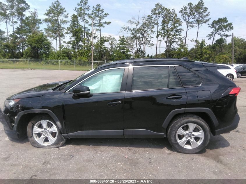 2021 TOYOTA RAV4 XLE - 2T3P1RFV0MW212062