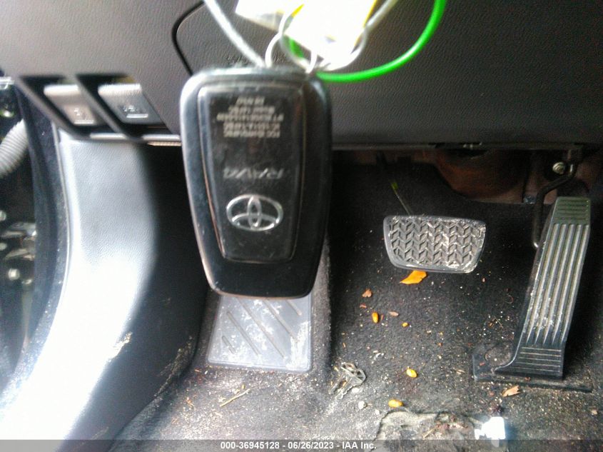 2021 TOYOTA RAV4 XLE - 2T3P1RFV0MW212062