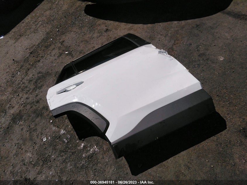 VIN 2T3C1RFV7KC027312 2019 TOYOTA RAV4 XLE PREMIUM