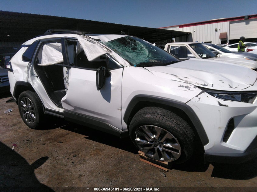 VIN 2T3C1RFV7KC027312 2019 TOYOTA RAV4 XLE PREMIUM