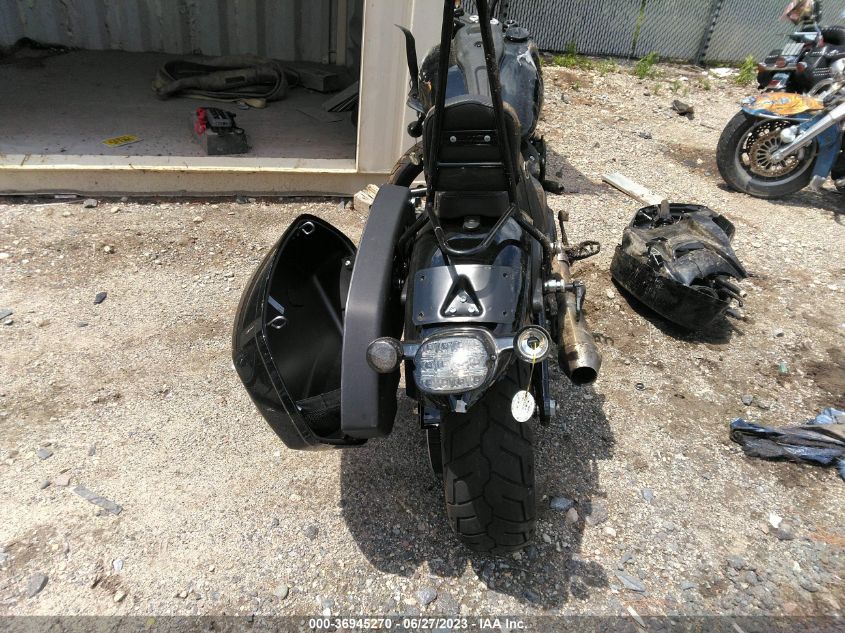 2022 HARLEY-DAVIDSON FLXRST - 1HD1YXZ16NB041163